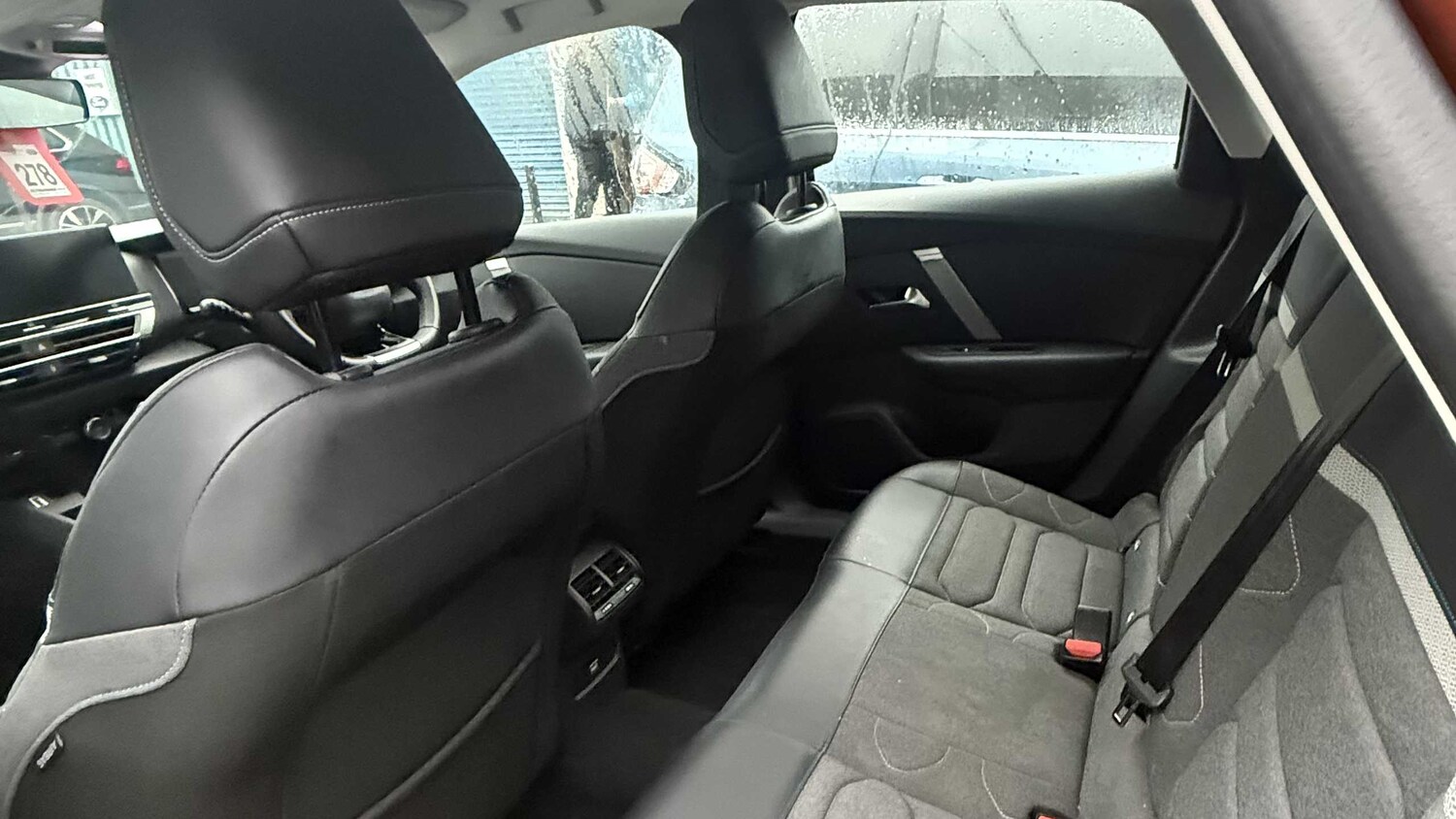 Used Citroen C4 2022 for sale - 76875776: Photo 9