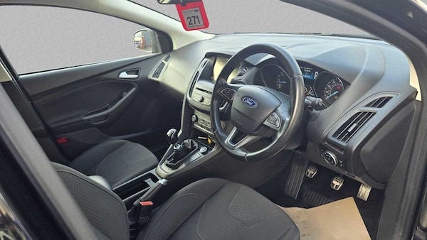 Used Ford Focus 2015 for sale - 76075519: Photo 10