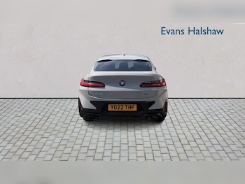 Used BMW X4 2022 for sale - 79204355: Photo