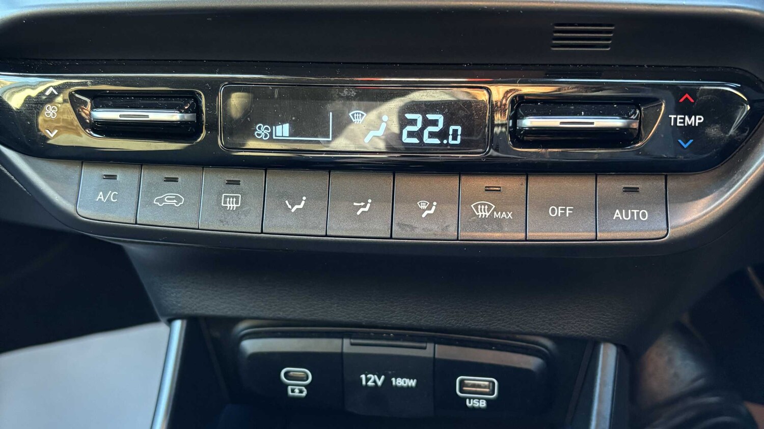 Used Hyundai i20 2024 for sale - 76804914: Photo 16