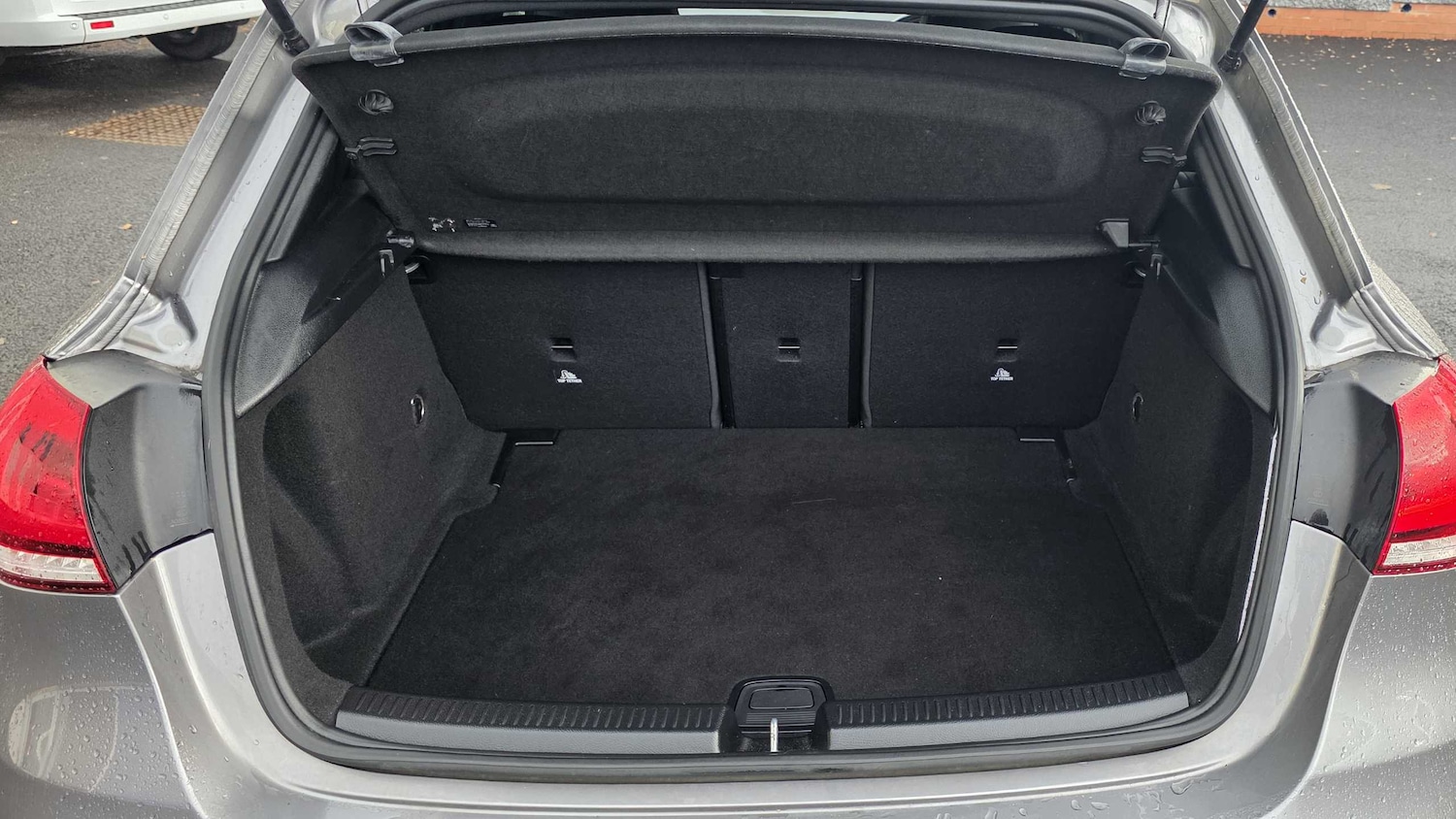 Used Mercedes-Benz A-Class 2019 for sale - 76329306: Photo 17