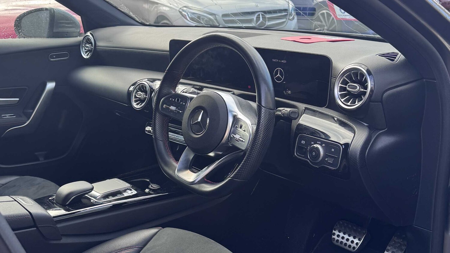 Used Mercedes-Benz A-Class 2019 for sale - 76329306: Photo 5