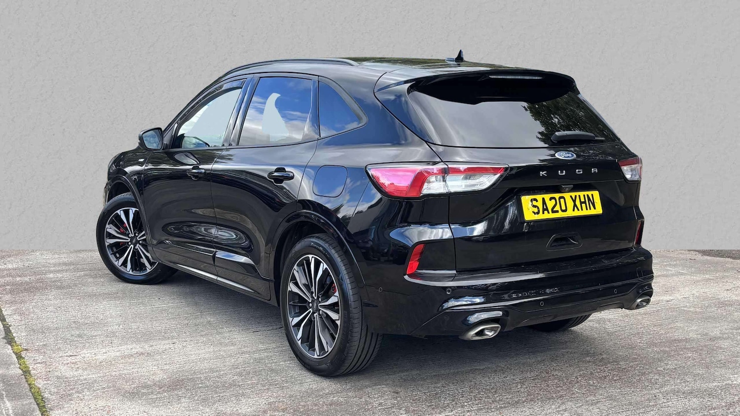 Used Ford Kuga 2020 for sale - 75993816: Photo 2