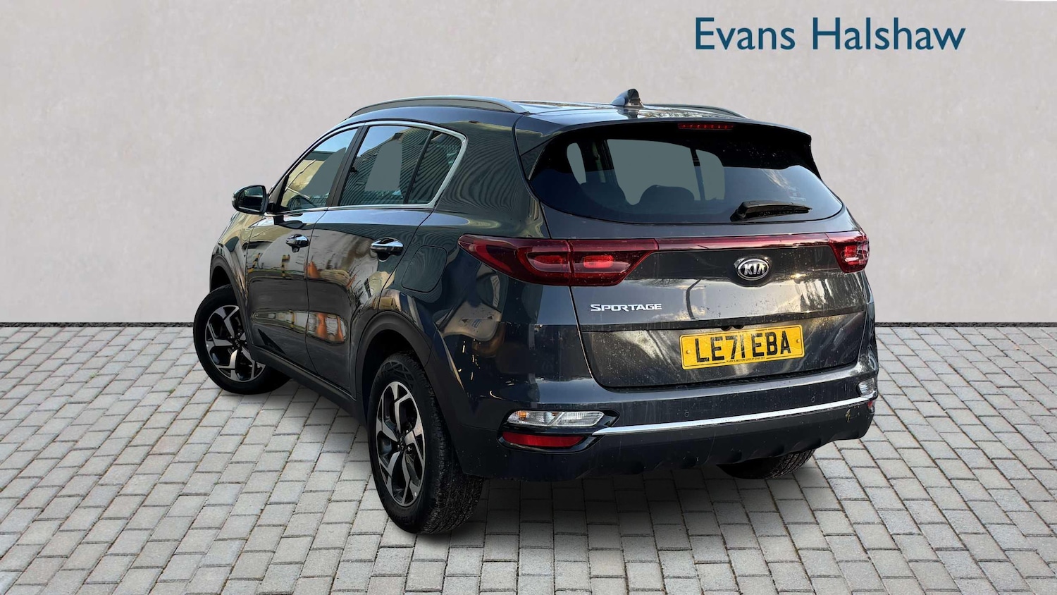 Used Kia Sportage 2022 for sale - 76610718: Photo 2