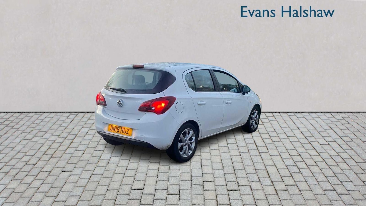 Used Vauxhall Corsa 2019 for sale - 76421190: Photo 2