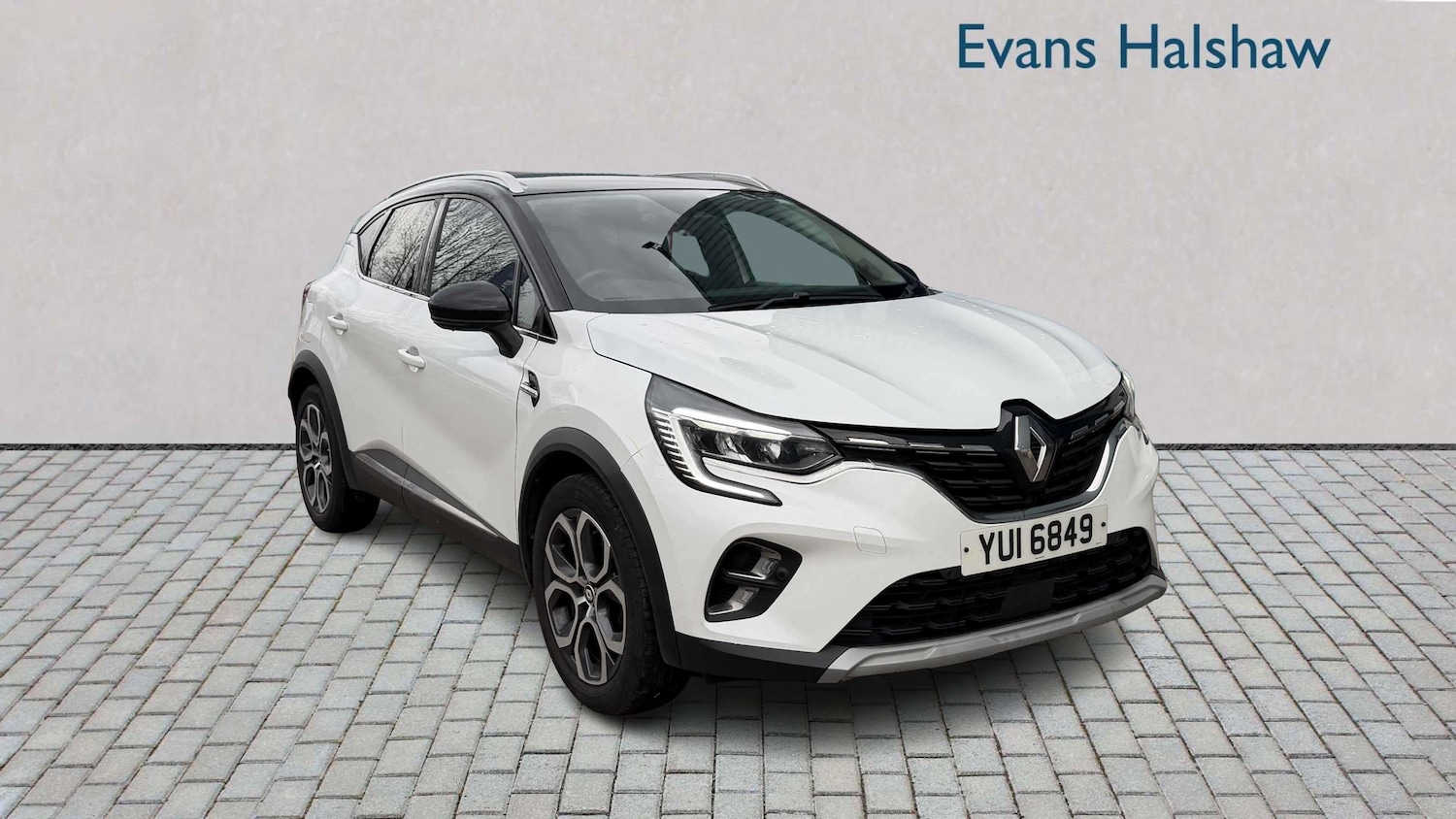 Used Renault Captur 2023 for sale - 78052111: Photo 1