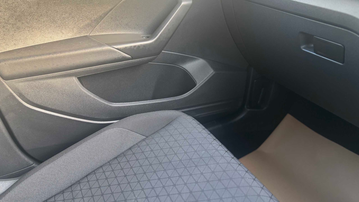 Used Volkswagen T-Cross 2022 for sale - 77347904: Photo 17