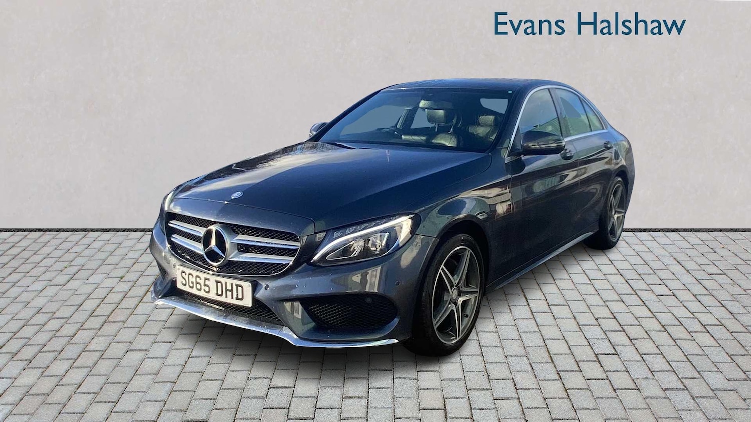 Used Mercedes-Benz C Class 2015 for sale - 76515700: Photo 2