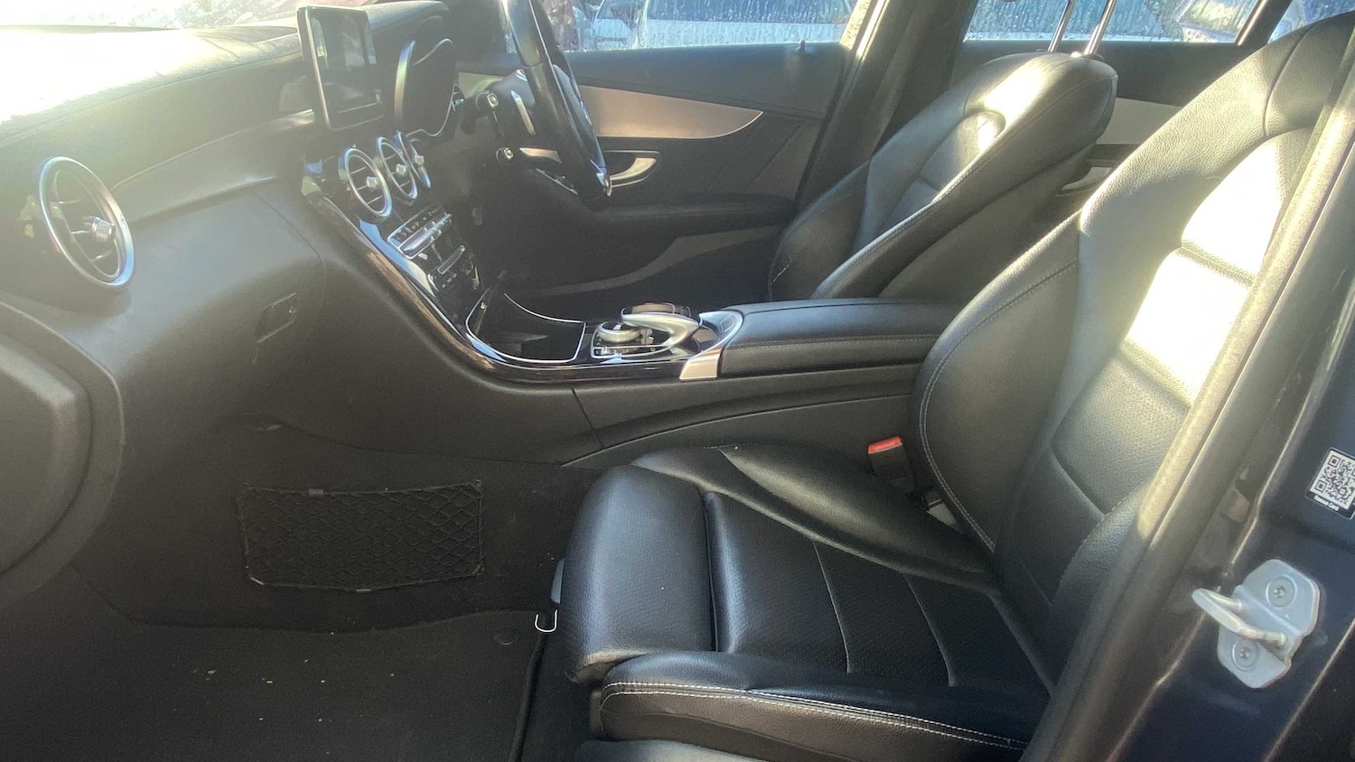 Used Mercedes-Benz C Class 2015 for sale - 76515700: Photo 8