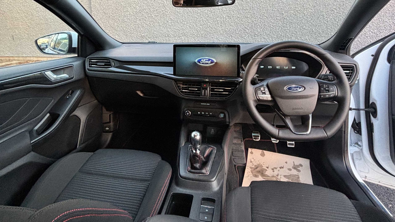 Used Ford Focus 2025 for sale - 76889676: Photo 16