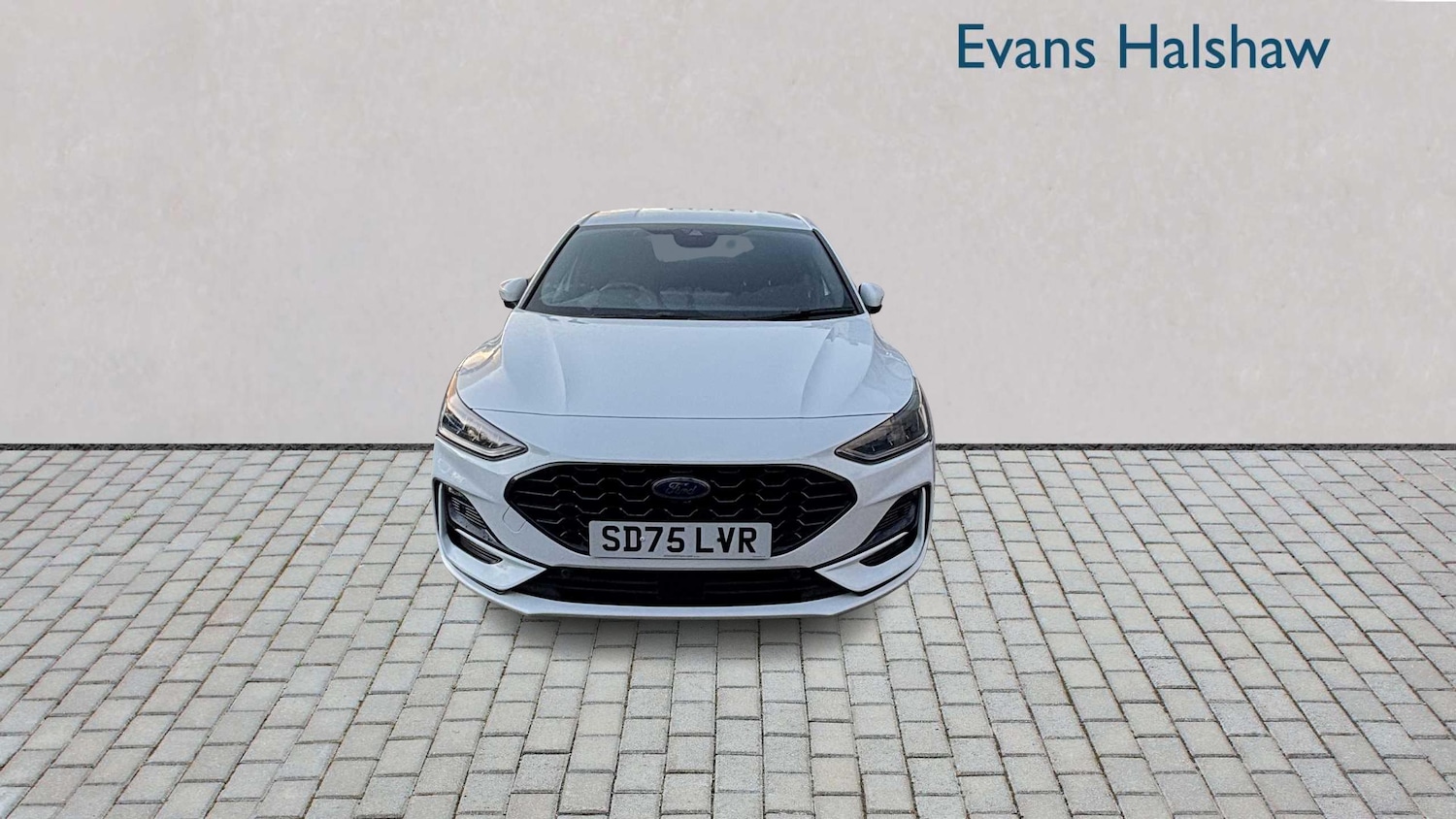 Used Ford Focus 2025 for sale - 76889676: Photo 2