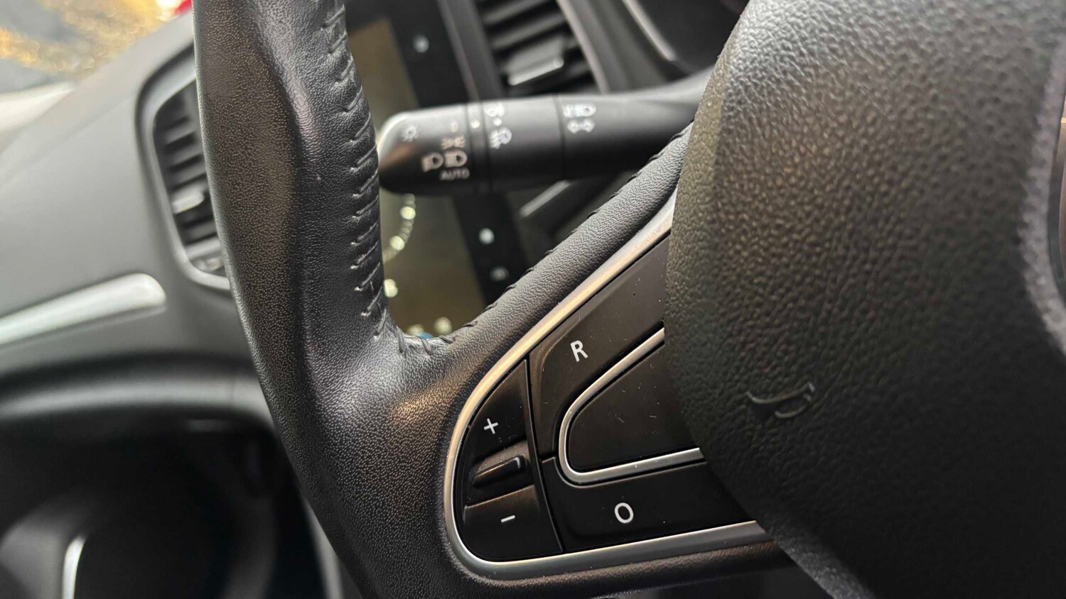 Used Renault Megane for sale - 77577234: Photo 14