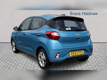 Used Hyundai i10 2023 for sale - 78857375: Photo
