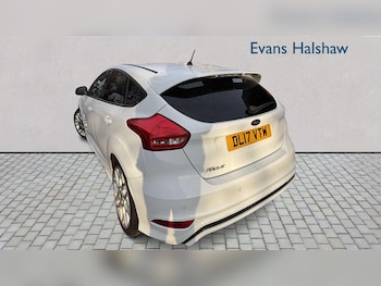 Used Ford Focus 2017 for sale - 77164492: Photo