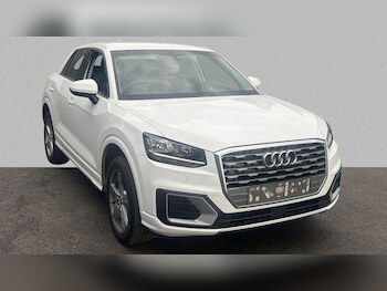 Audi - Q2