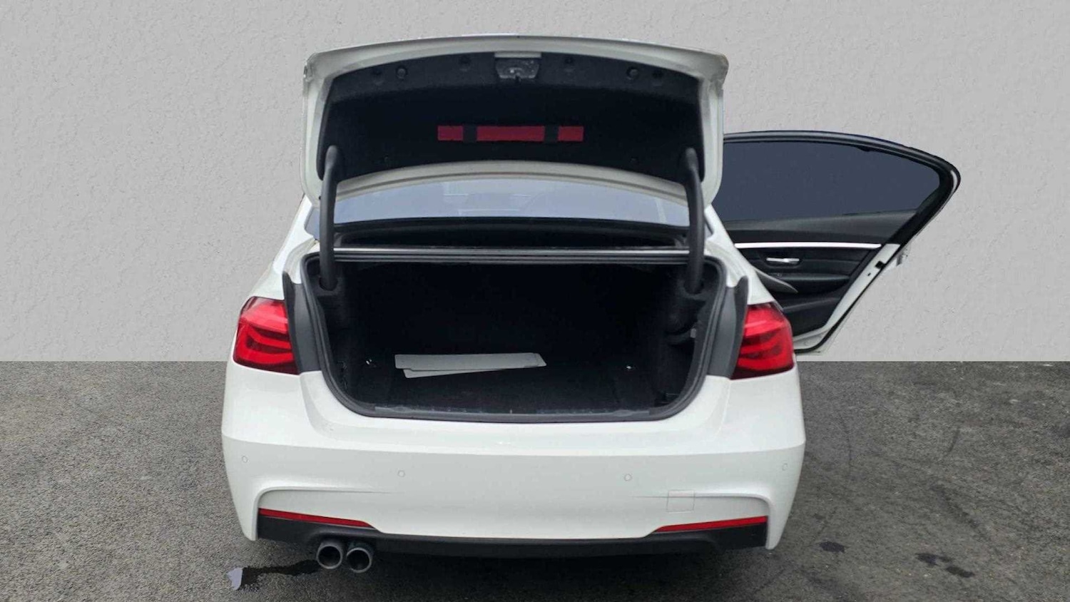 Used BMW 3 Series 2017 for sale - 76390587: Photo 18