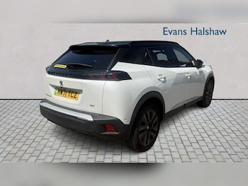 Used Peugeot 2008 2021 for sale - 79035656: Photo
