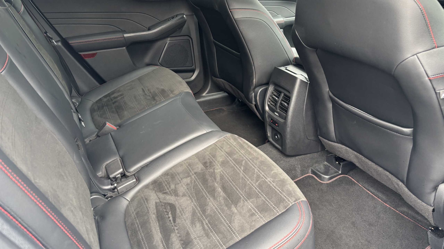 Used Ford Kuga 2023 for sale - 77158624: Photo 10