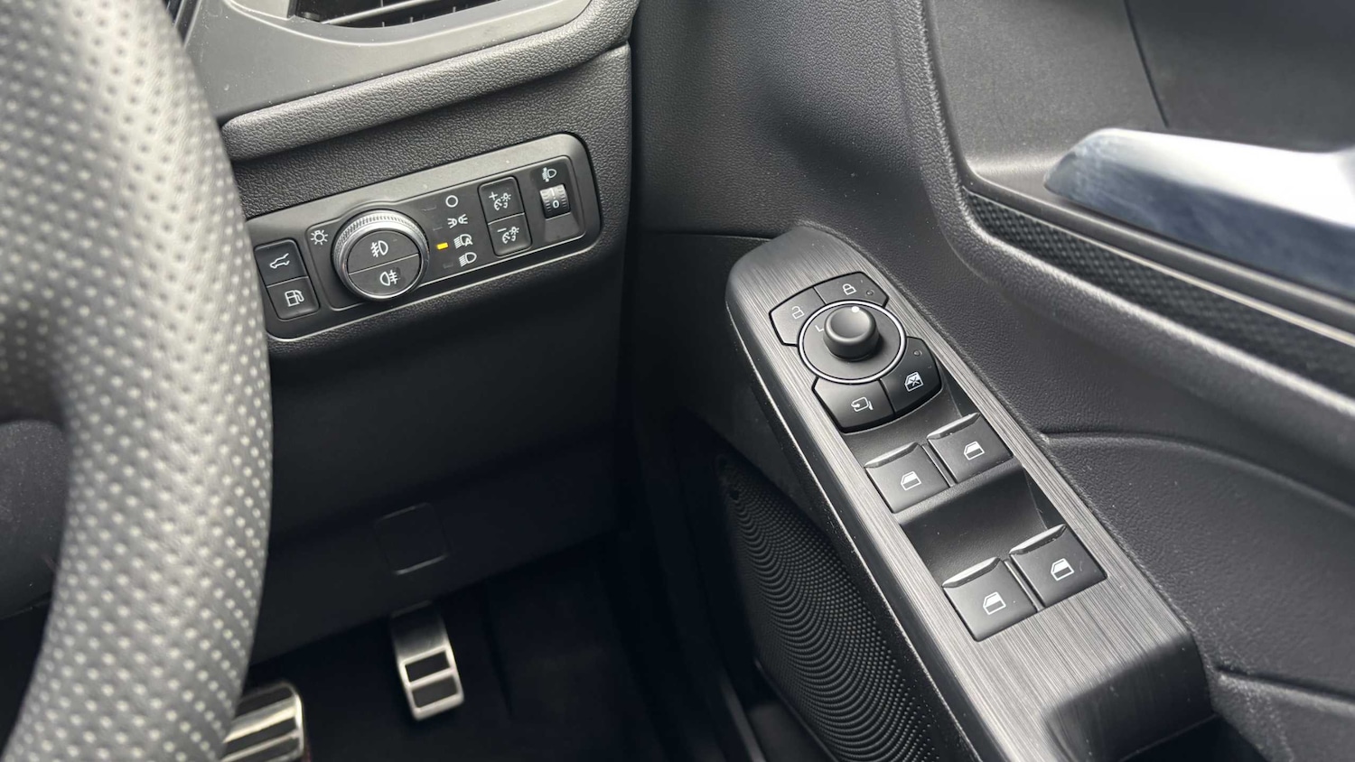 Used Ford Kuga 2023 for sale - 77158624: Photo 16