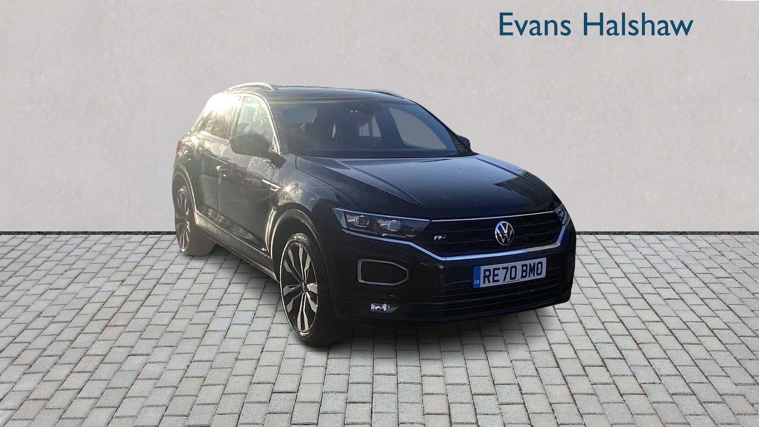 Used Volkswagen T-Roc 2020 for sale - 76967798: Photo 1