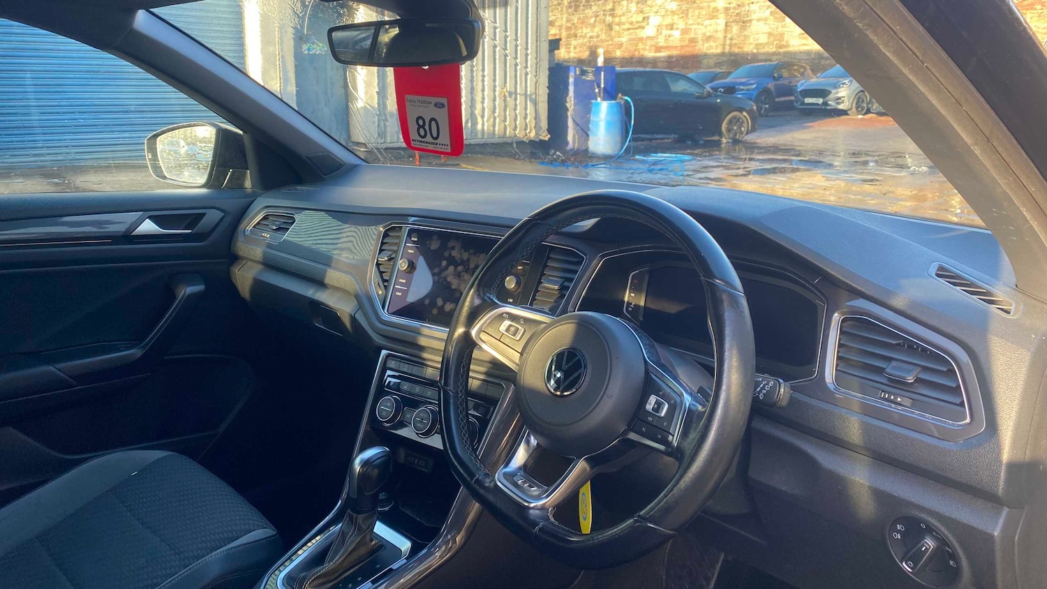 Used Volkswagen T-Roc 2020 for sale - 76967798: Photo 5