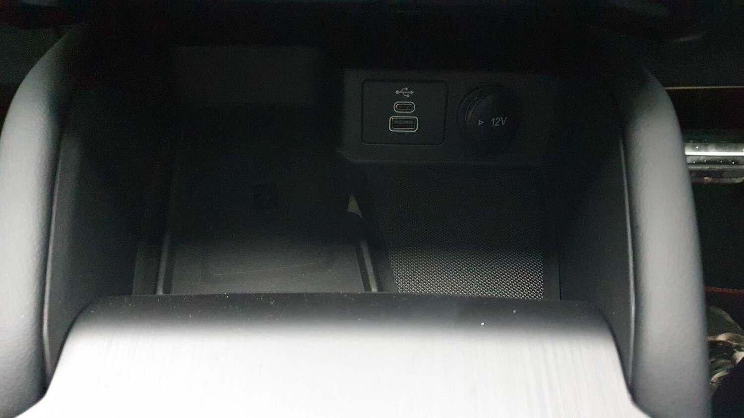 Used Ford Kuga 2025 for sale - 77827344: Photo 21