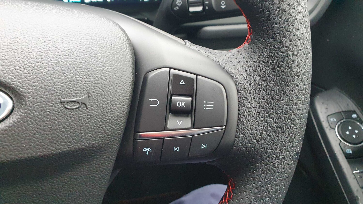 Used Ford Kuga 2025 for sale - 77827344: Photo 28