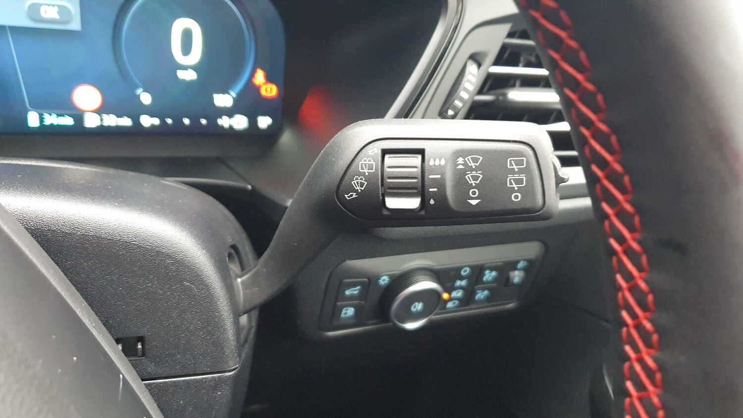 Used Ford Kuga 2025 for sale - 77827344: Photo 30