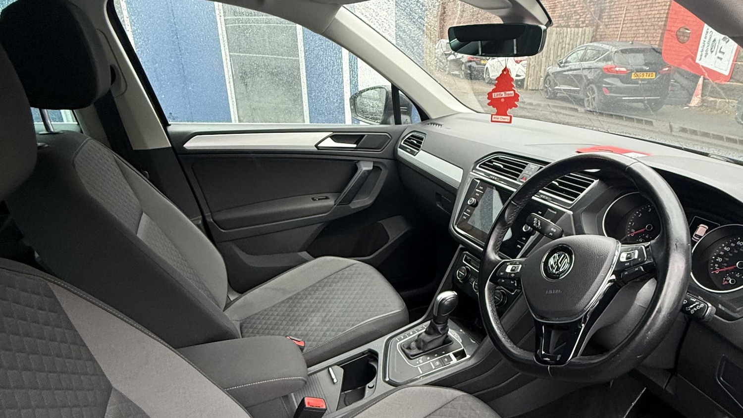 Used Volkswagen Tiguan 2020 for sale - 77397884: Photo 5