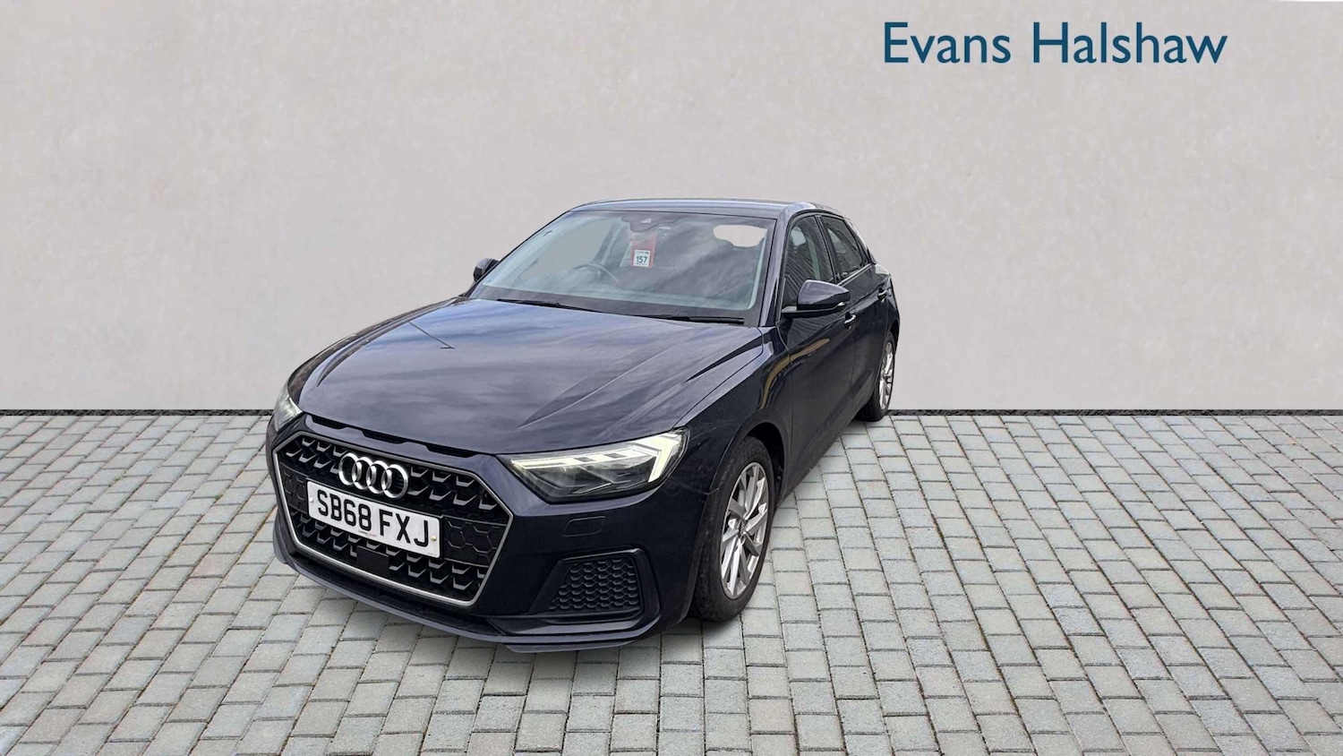 Used Audi A1 2018 for sale - 77698831: Photo 2