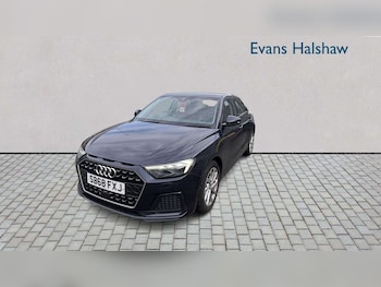 Used Audi A1 2018 for sale - 77698831: Photo