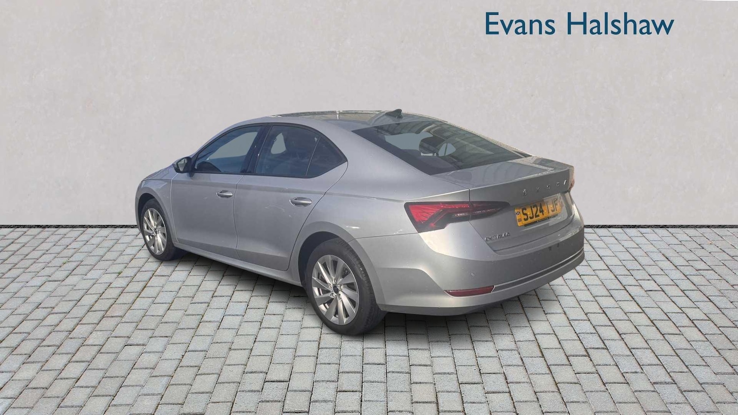 Used Skoda Octavia 2024 for sale - 76362657: Photo 2
