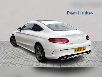Used Mercedes-Benz C Class 2016 for sale - 76262487: Photo 2