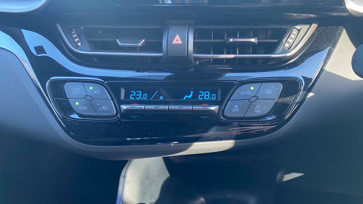 Used Toyota C-HR 2022 for sale - 78187867: Photo 11