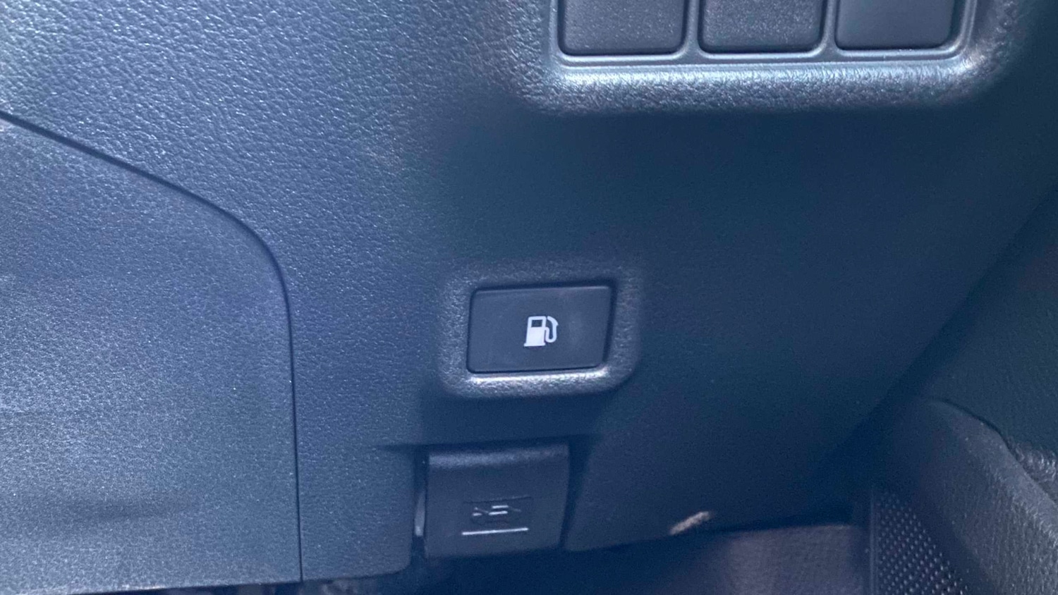 Used Toyota C-HR 2022 for sale - 78187867: Photo 16