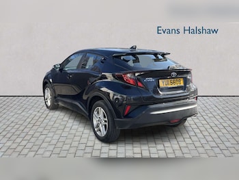 Used Toyota C-HR 2022 for sale - 78187867: Photo