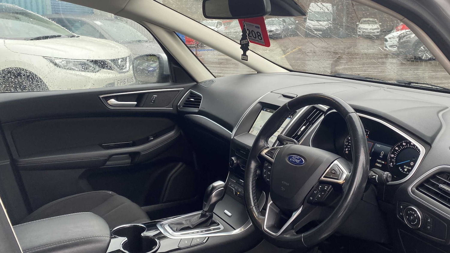 Used Ford S-Max 2017 for sale - 76373795: Photo 5