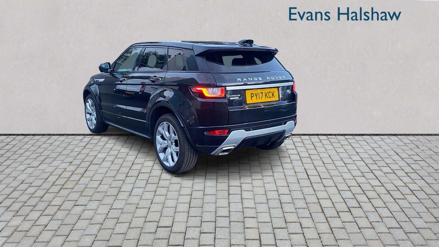 Used Land Rover Range Rover Evoque 2017 for sale - 76362625: Photo 3