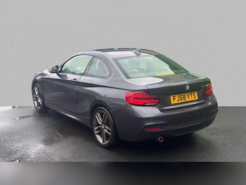 Used BMW 2 Series 2018 for sale - 76015918: Photo
