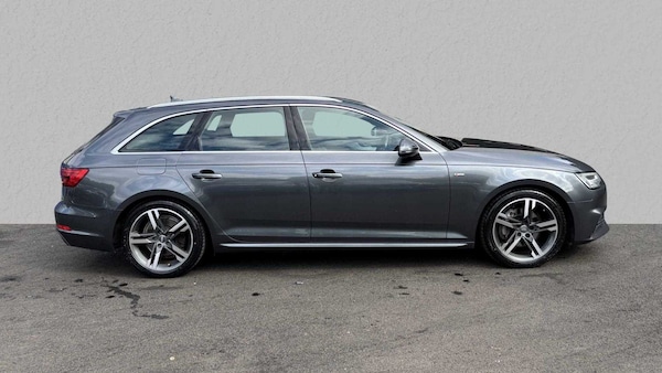 Used Audi A4 2016 for sale - 76075356: Photo 4