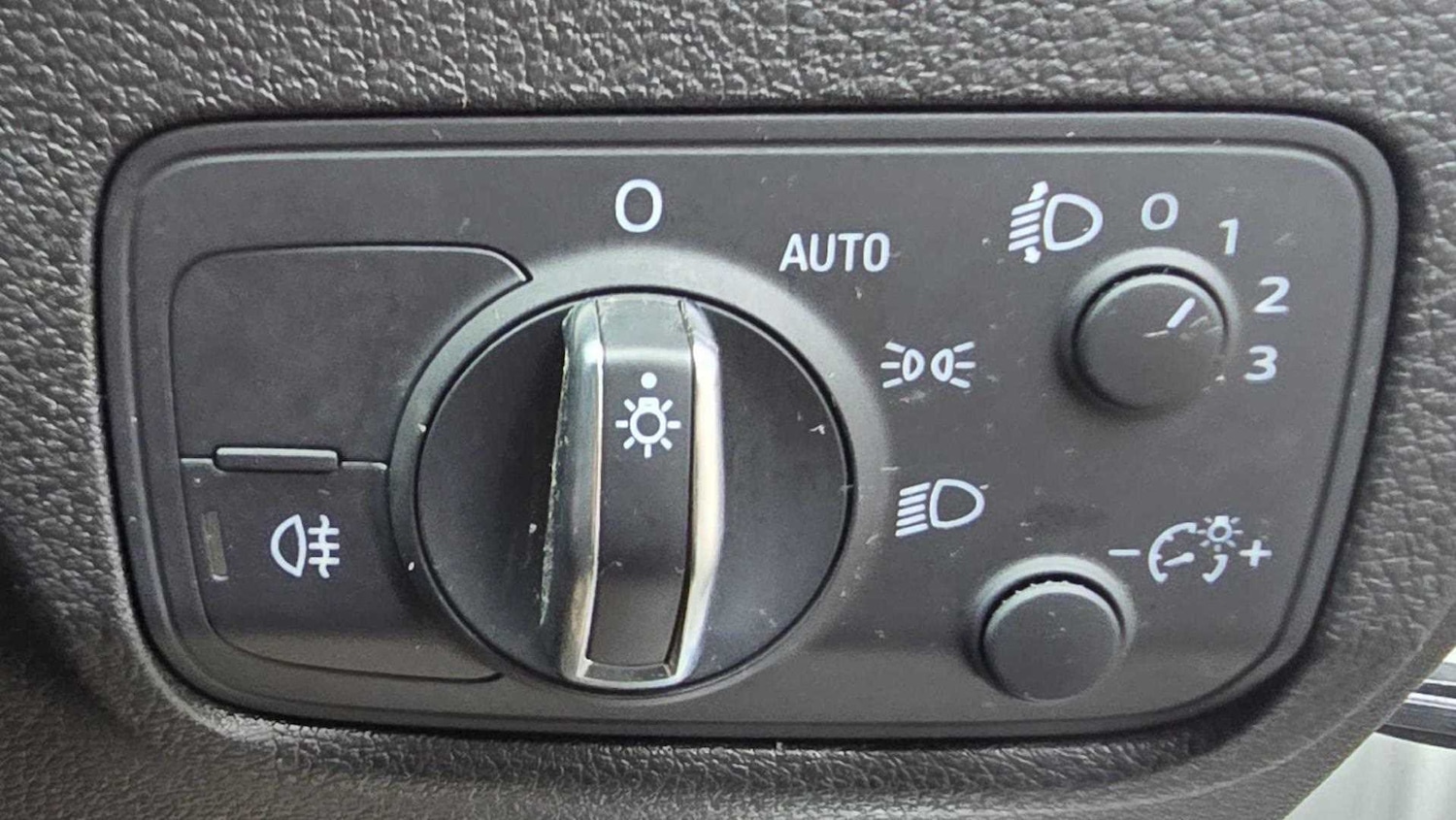 Used Audi Q2 2019 for sale - 76401257: Photo 24