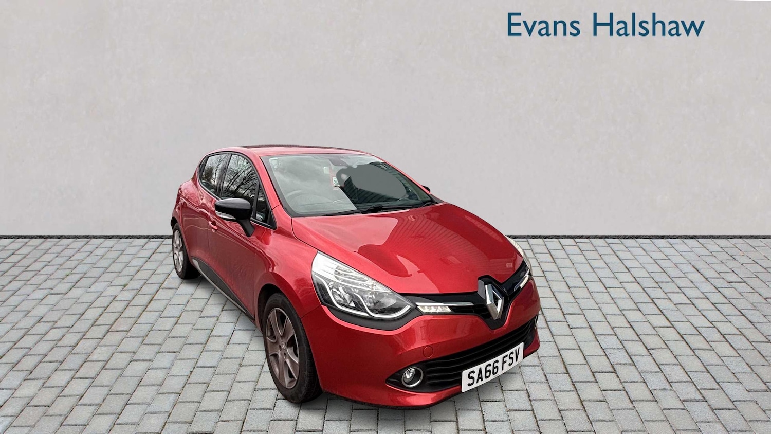 Used Renault Clio 2016 for sale - 77401710: Photo 1