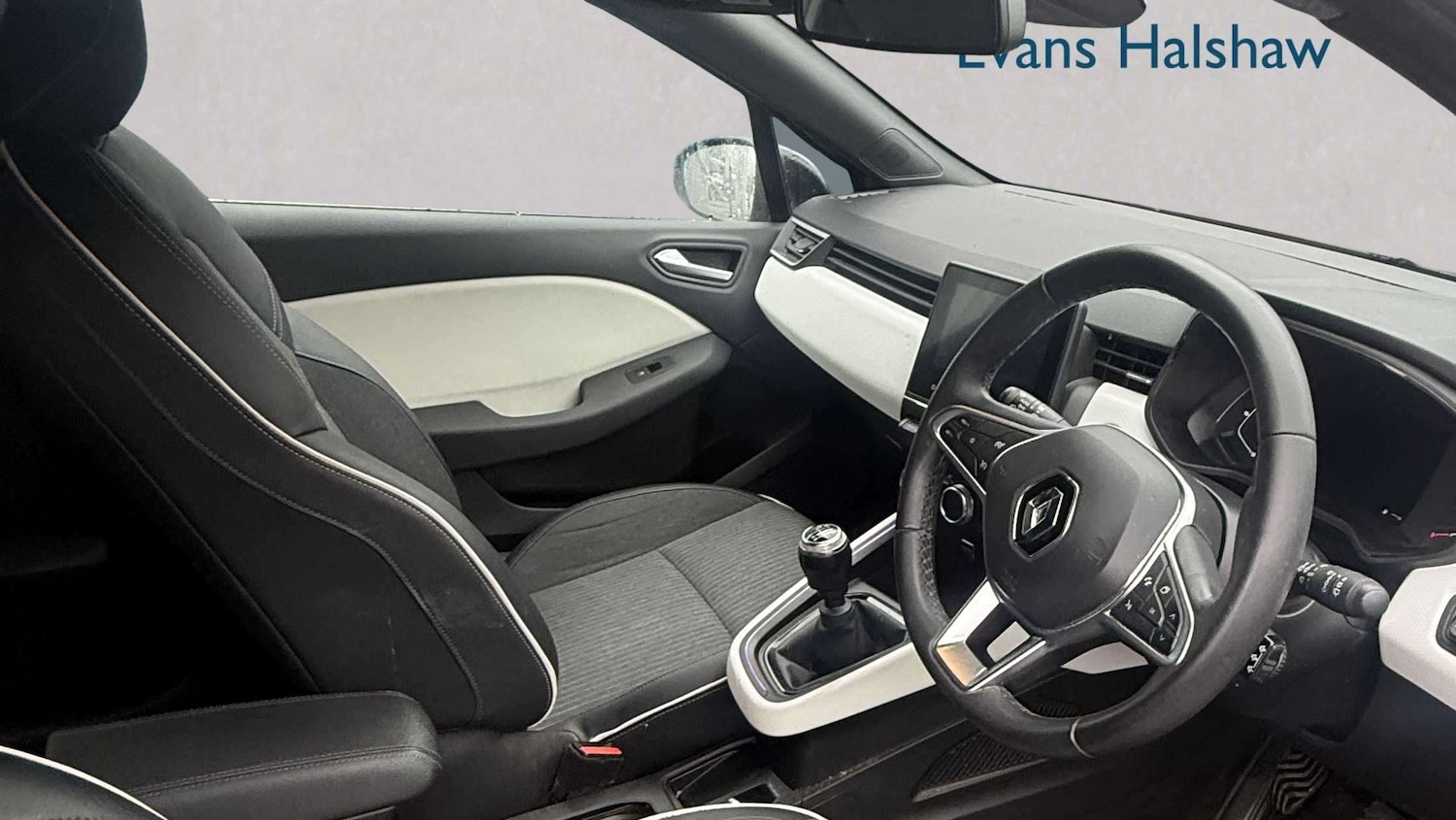 Used Renault Clio 2022 for sale - 77772367: Photo 5