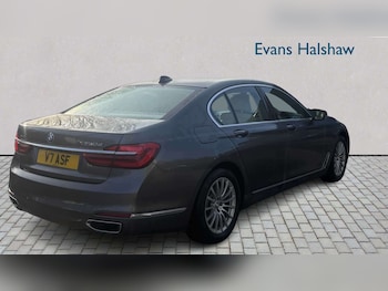 Used BMW 7 Series 2018 for sale - 78010321: Photo