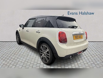 Used MINI Hatch 2020 for sale - 77706700: Photo
