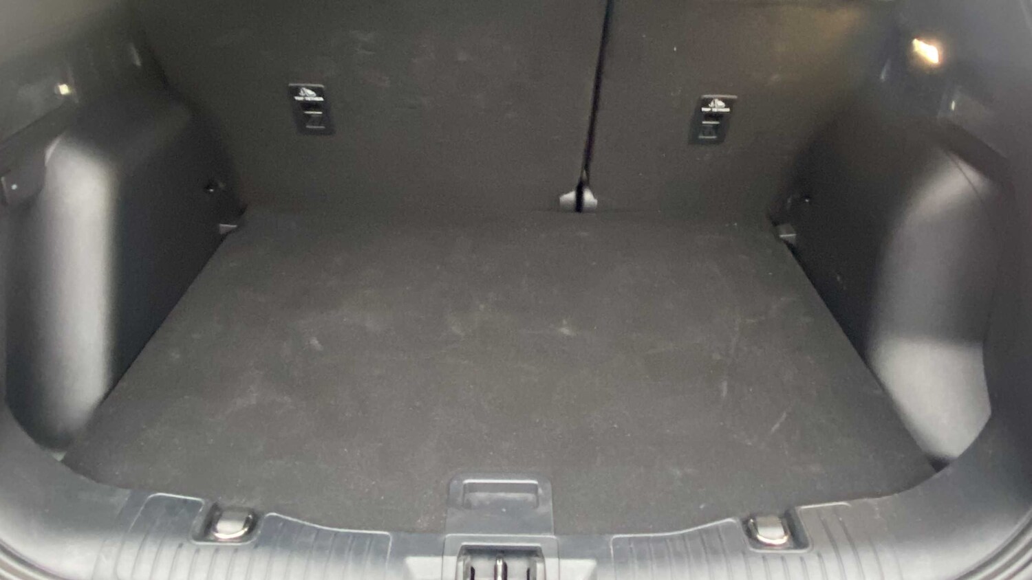 Used Ford Kuga 2025 for sale - 76435751: Photo 10