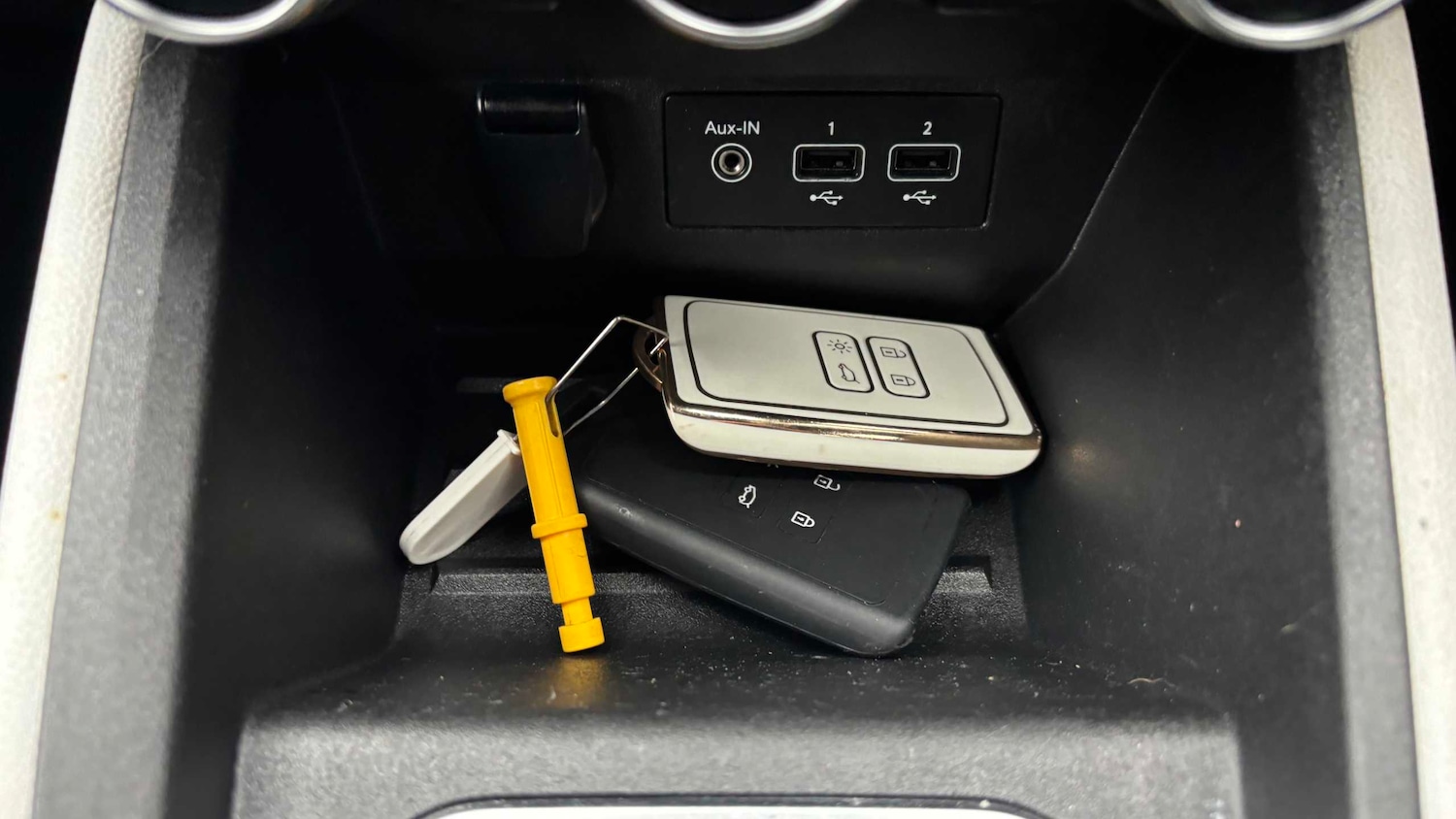 Used Renault Clio 2021 for sale - 76648789: Photo 15