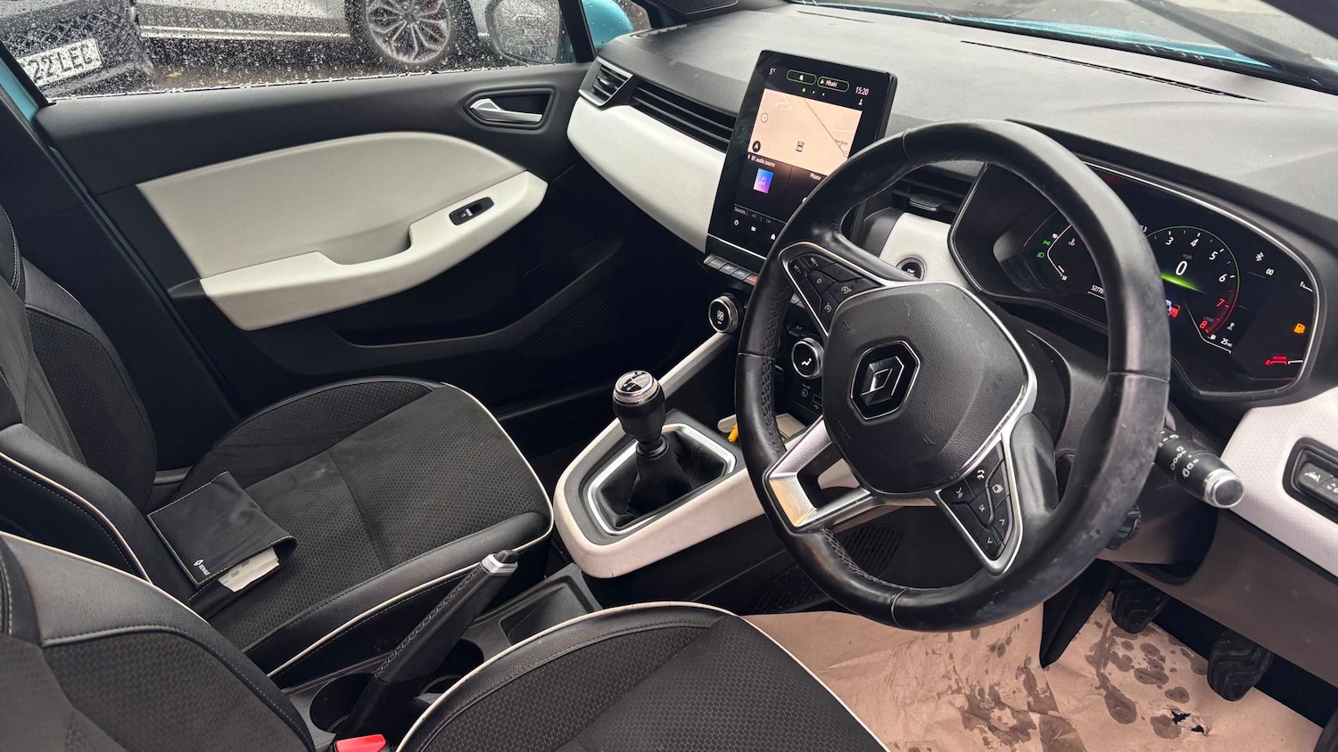 Used Renault Clio 2021 for sale - 76648789: Photo 8