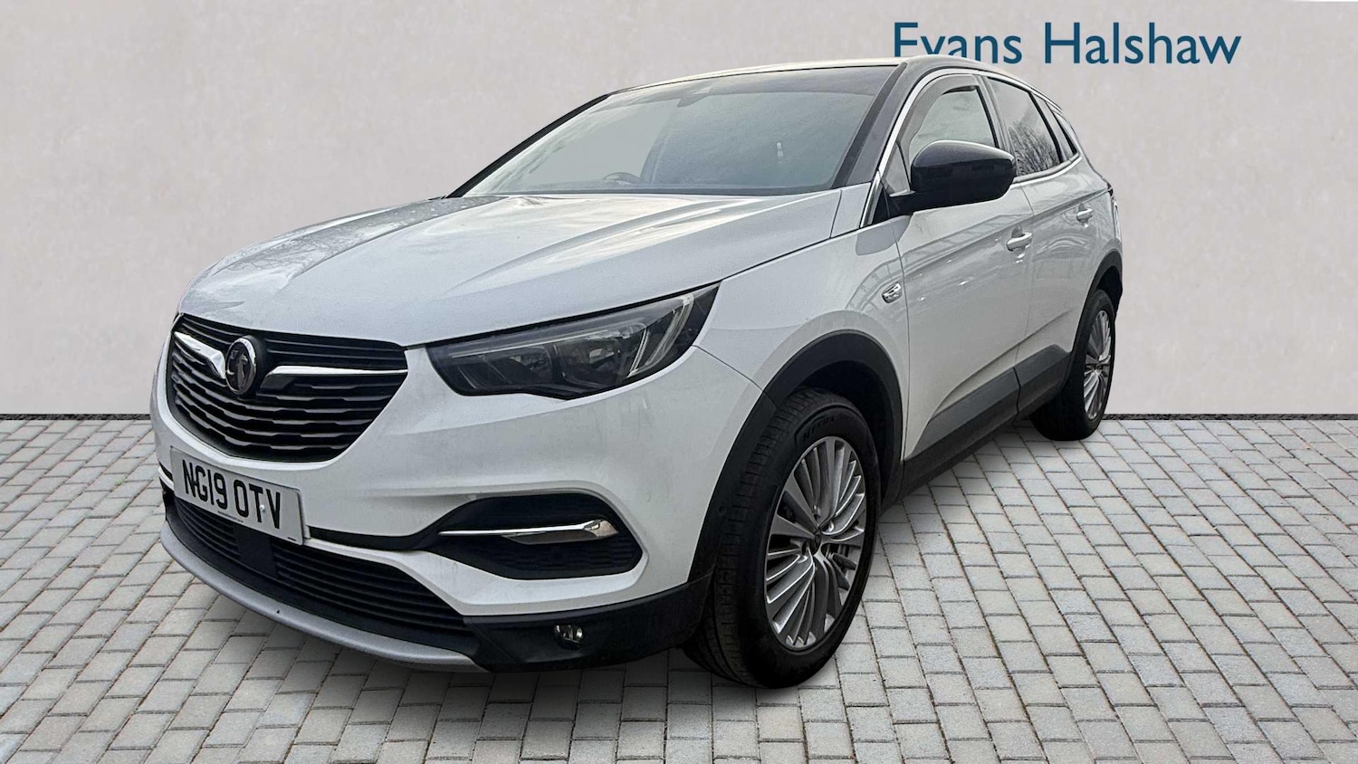 Used Vauxhall Grandland X 2019 for sale - 77601304: Photo 2