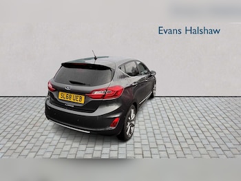 Used Ford Fiesta 2018 for sale - 77500307: Photo